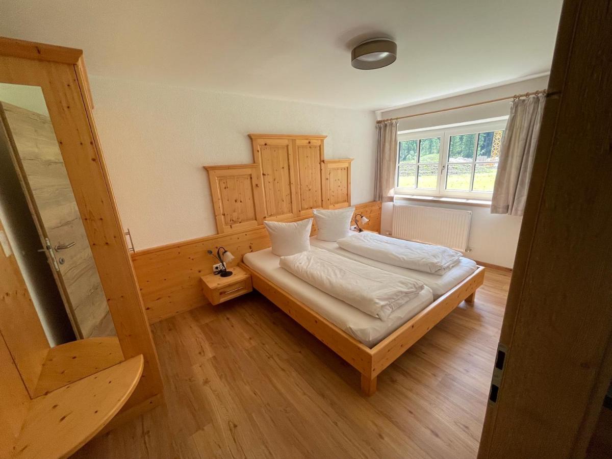 Auenhof Apartament *
